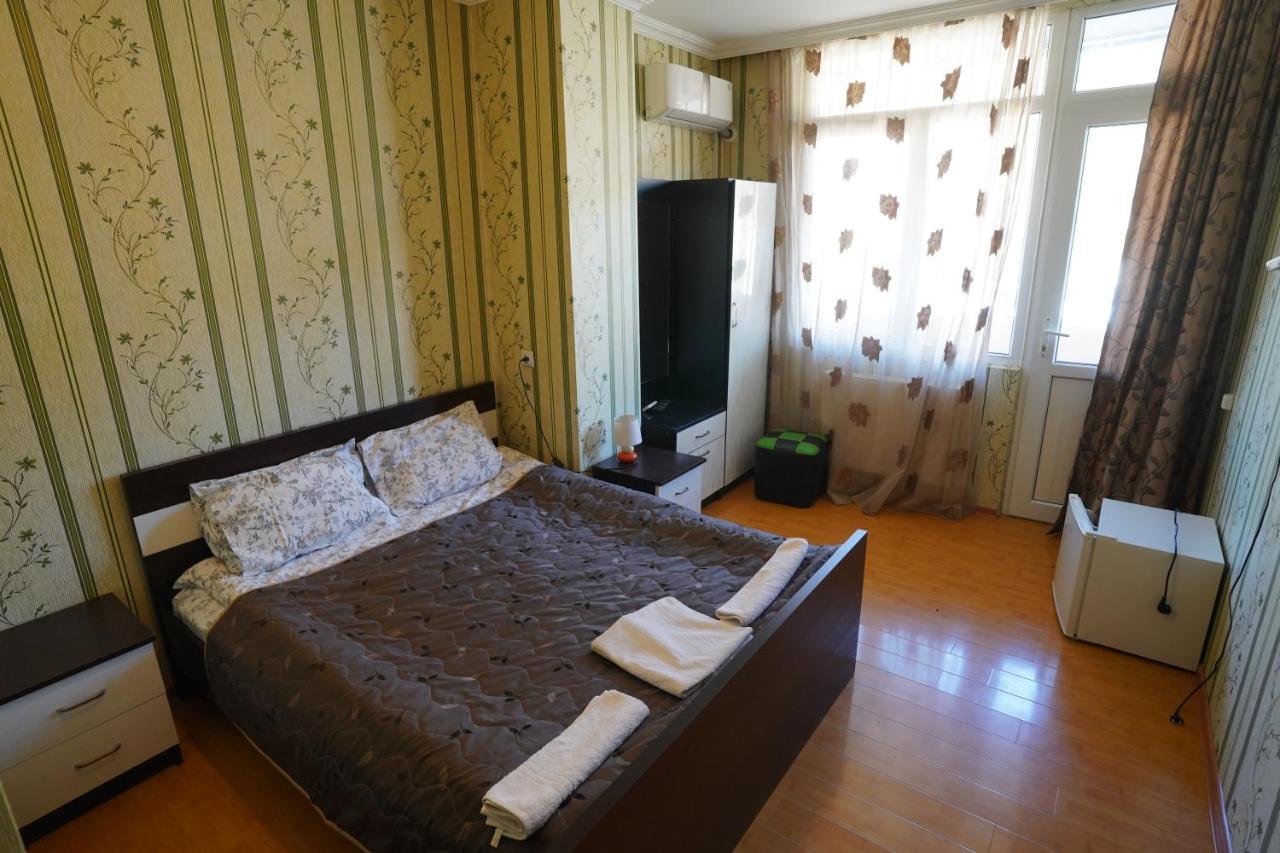 Imperator 1 Hotel Kutaisi Exteriör bild