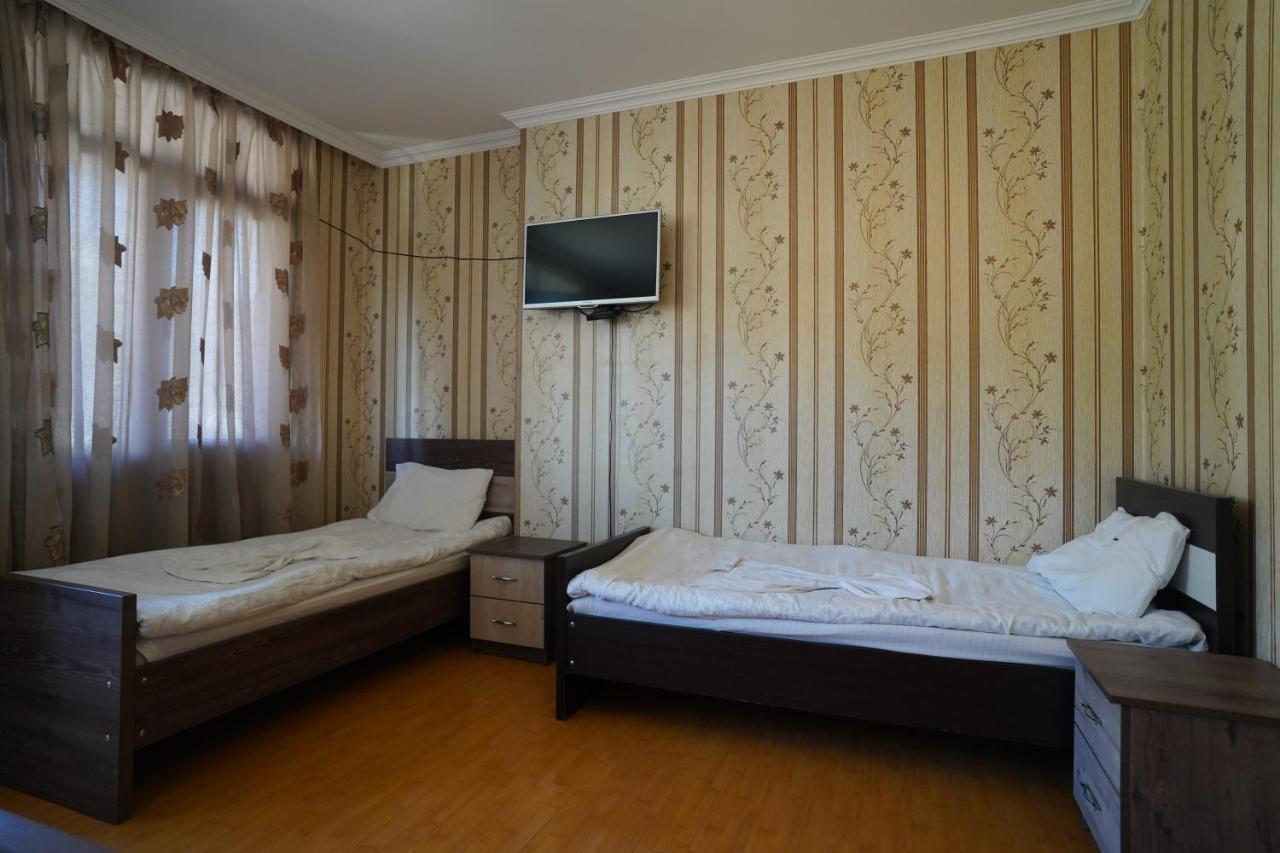 Imperator 1 Hotel Kutaisi Exteriör bild