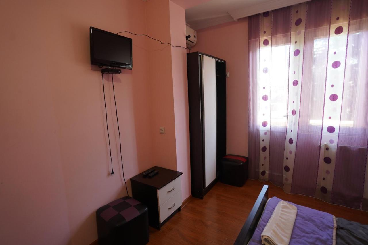 Imperator 1 Hotel Kutaisi Exteriör bild