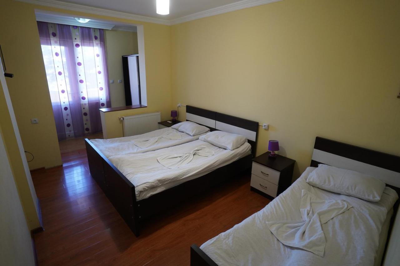 Imperator 1 Hotel Kutaisi Exteriör bild